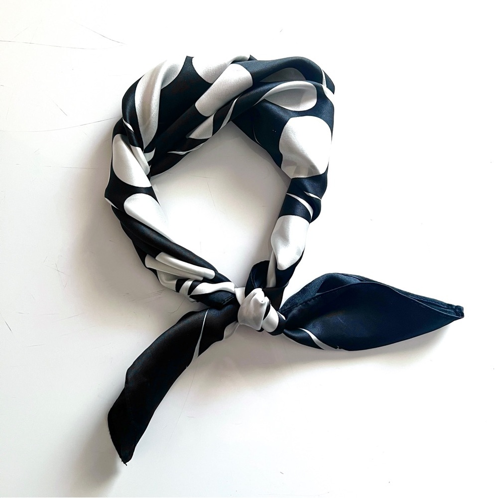 Black & White Geometric Floral Scarf
